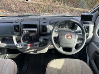 /photos/11433/06d6ee07-4a35-0336-3912-355761f3dc25_i320x240.jpg