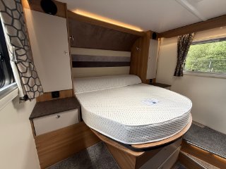 /photos/11433/0c9ded83-b561-2cb2-7a71-8aa242ab9951_i320x240.jpg