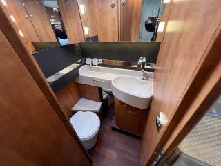 /photos/11433/0d6a6644-5a15-f9b3-87e1-0c1ec002254f_i320x240.jpg