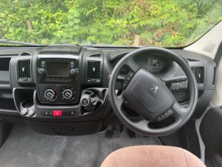 /photos/11433/0f3da269-a522-0496-66f6-c92ec7cb8b6e_i320x240.jpg