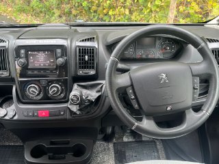 /photos/11433/11e6251d-32c5-71c2-4796-6daf02488307_i320x240.jpg