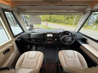 /photos/11433/1451b6e2-1a5f-14e9-1452-ffad334dfdf9_i320x240.jpg