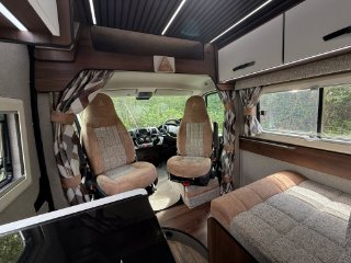 /photos/11433/2ef39160-b384-b5cd-bf2a-032001f98703_i320x240.jpg