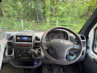 /photos/11433/33e046e8-549c-4e7b-4184-d314ff77d7c1_i320x240.jpg