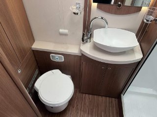 /photos/11433/3e016220-a693-ba41-0101-04d8ae2d4739_i320x240.jpg