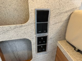 /photos/11433/479388dd-7b15-ce73-b8bc-900aac977543_i320x240.jpg