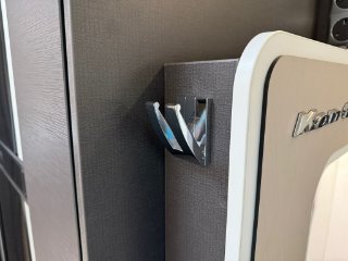 /photos/11433/548315a4-c9e1-f0f3-bcb9-cd46675d282b_i320x240.jpg