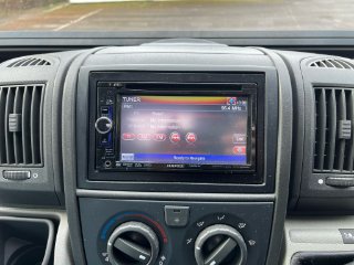 /photos/11433/619e3157-65b8-0853-7068-5b090f4cf93d_i320x240.jpg