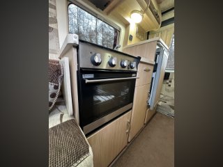 /photos/11433/6b15c1f6-c9d8-39cb-7693-c36322908c4c_i320x240.jpg