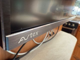 /photos/11433/758c774b-6778-b180-6545-6c29f8c8547d_i320x240.jpg
