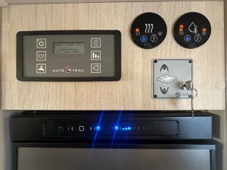 /photos/11433/88e4c9c6-fba3-8222-8922-0207e732b006_i320x240.jpg
