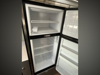 /photos/11433/8cb85226-6e31-bd58-4d5d-1871081ffdb7_i320x240.jpg