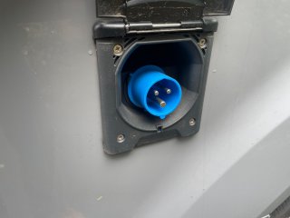 /photos/11433/914b1874-fe79-b037-8459-da68ad438ecb_i320x240.jpg