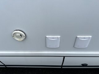 /photos/11433/98599473-380a-2e4d-2ff9-bb4a0d5d2d70_i320x240.jpg