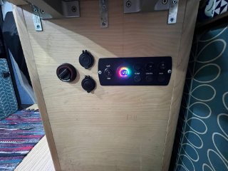 /photos/11433/b21e3ba5-9eba-8d99-7727-37dc2910605b_i320x240.jpg