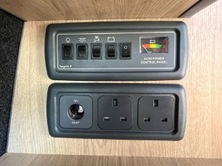 /photos/11433/b59885c8-9446-af8b-893e-7f1e93c217c4_i320x240.jpg