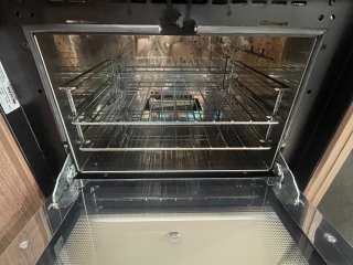 /photos/11433/bf38060c-8105-2219-03d1-1c0e26445e5c_i320x240.jpg