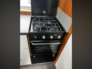 /photos/11433/c1533e2b-1c18-e60b-8cbc-3820d55ebf06_i320x240.jpg
