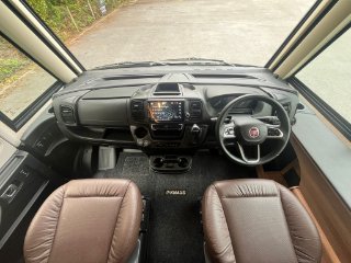 /photos/11433/c7e9a093-f008-ece3-f2fb-efced2f72ef4_i320x240.jpg