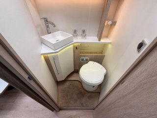 /photos/11433/dae09591-b7ac-5f4e-0d01-f35577993249_i320x240.jpg