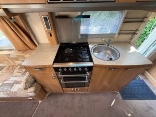 /photos/11433/dbf3f22a-7fd1-b158-2383-74705167a077_i320x240.jpg