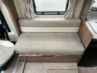 /photos/11433/dc48f20f-8d67-f6ec-c0f9-5c8d0d70682b_i320x240.jpg