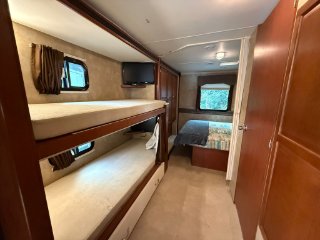 /photos/11433/e9d6a619-3f71-b368-c9e6-c61285dfa0f3_i320x240.jpg
