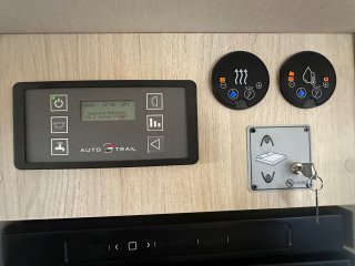 /photos/11433/f2700ac6-86a2-8253-a4d3-83d389176ec0_i320x240.jpg